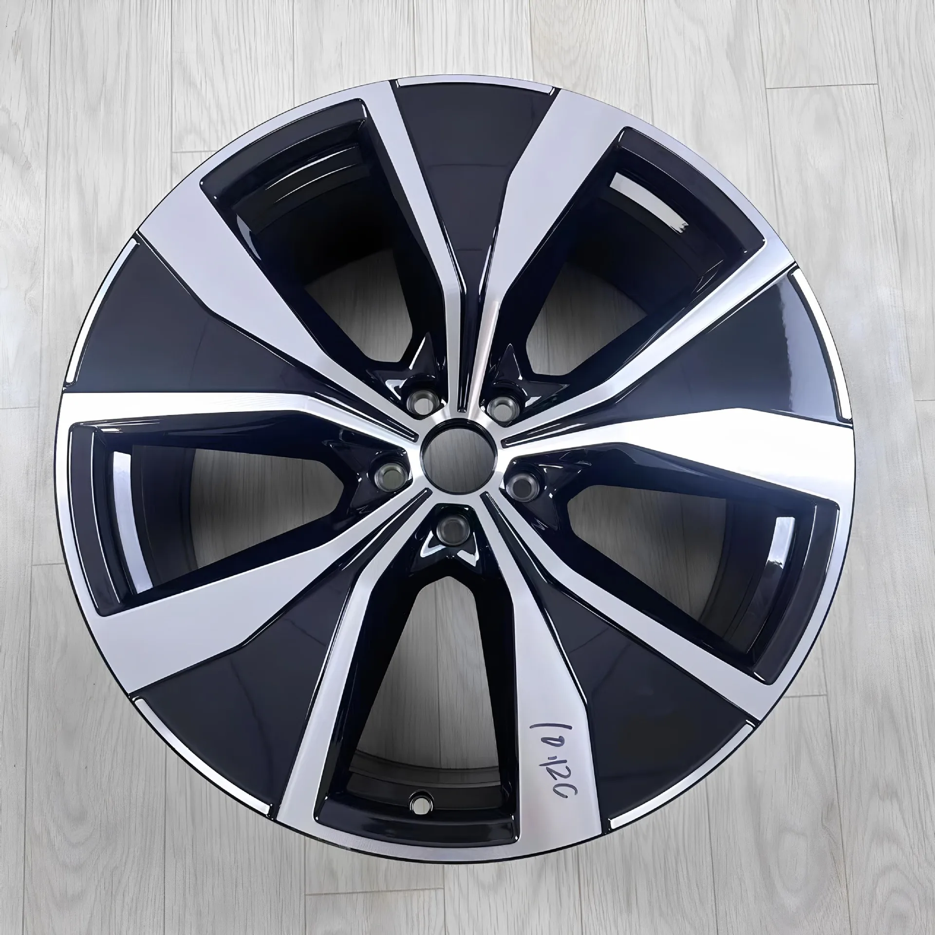 

Applicable to the public environment, wheel hub, wheel wheel ring 21 inch, aluminum alloy steel ring, new replacement type