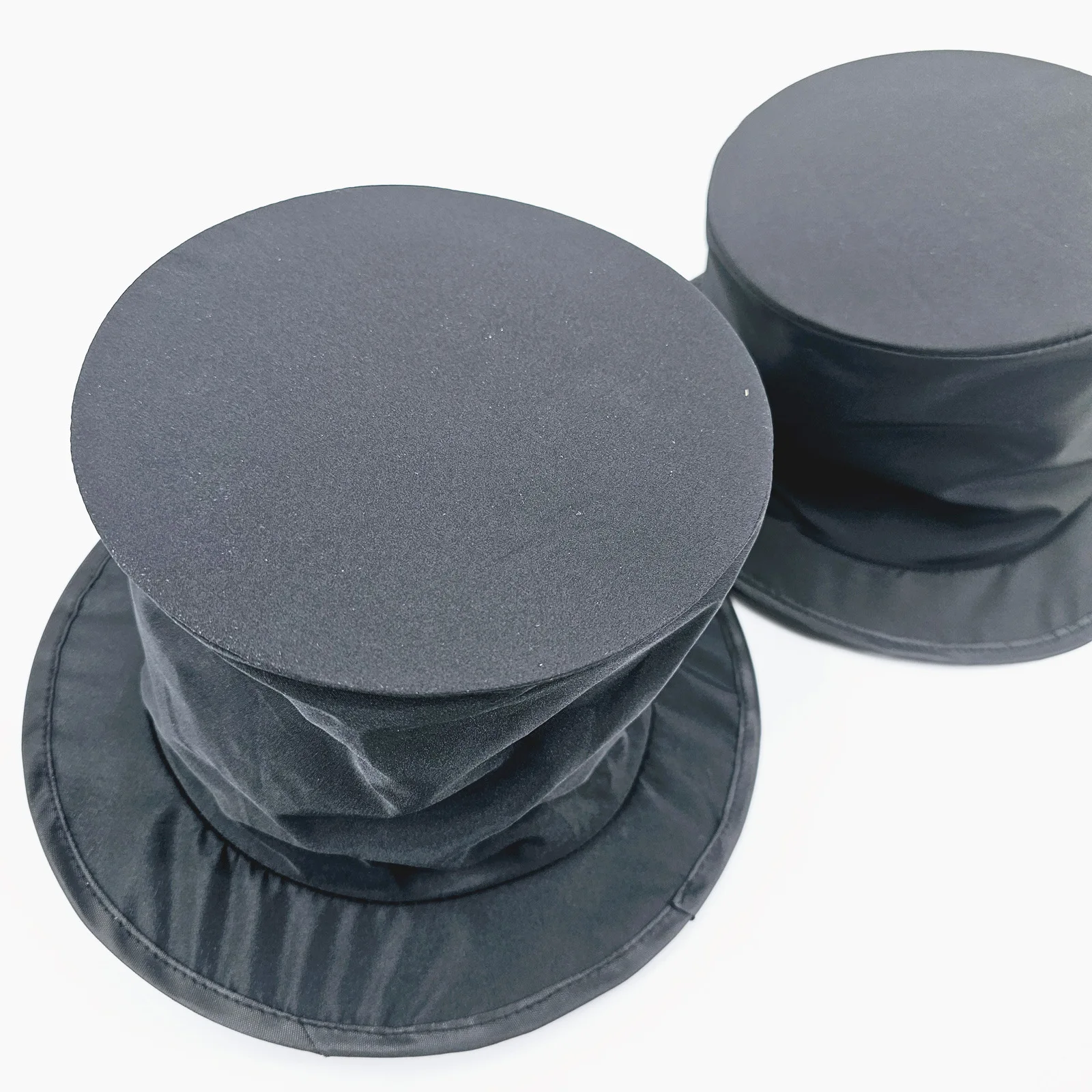 Magician's Hat with Automatic Closure - No Feathers, Instant On/Off Magic Trick Prop for Stage Performances, Halloween, Costume