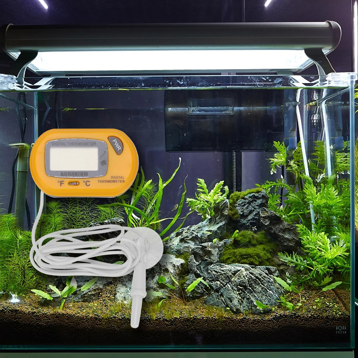 

Mini Yellow Fish Tank Digital Thermometer High Accuracy Aquarium Waterproof Compact Large Display Portable Aquarium Thermometer