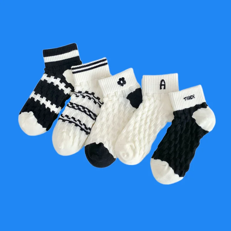 

3/6 Pairs Waffle Black White College Style Men Women Cotton Socks High Quality Breathable Letter Flower Low-top Women's Socks