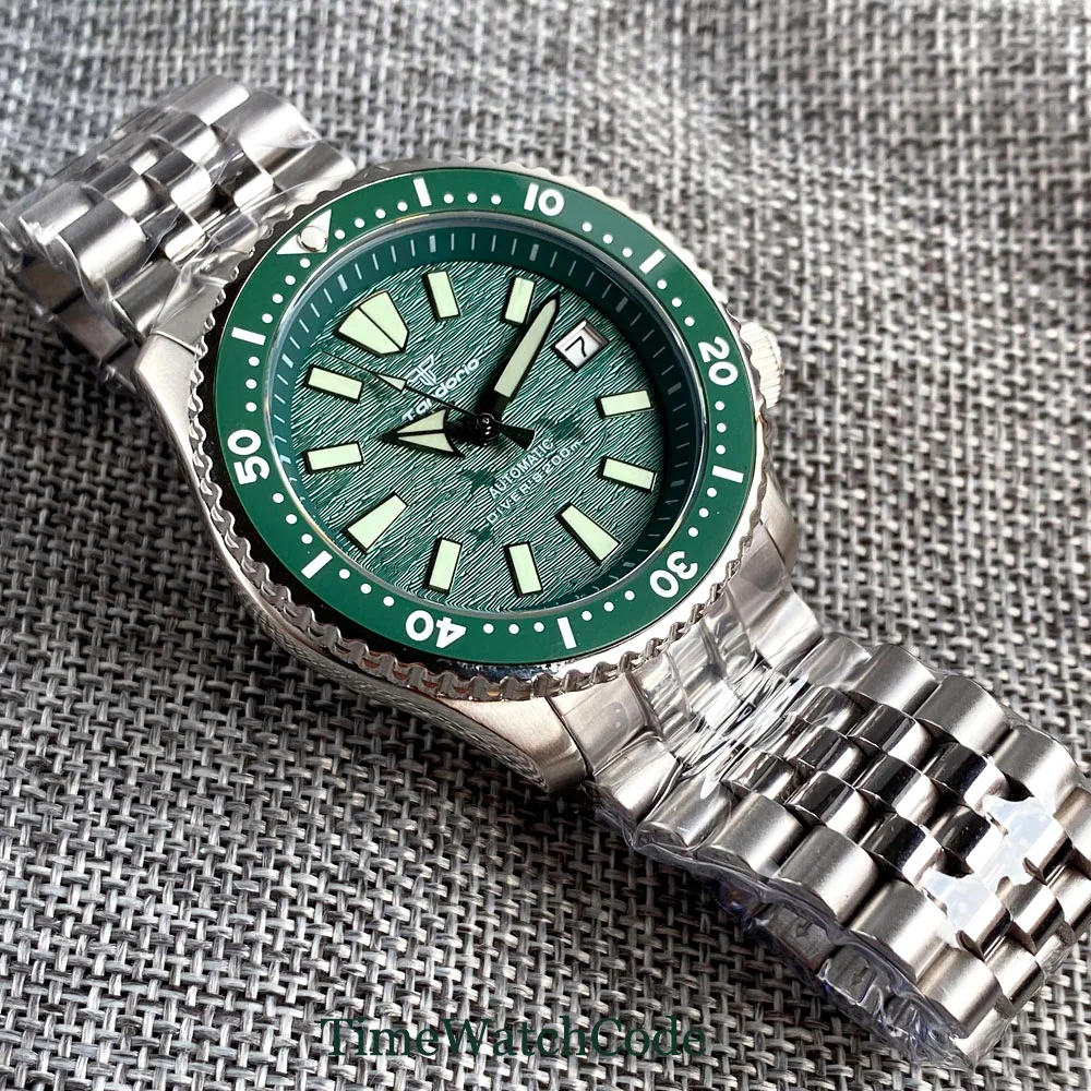 Tandorio Diver Automatic Watch for Men 41mm Luminous Green Dial Auto Date NH35 Movement Sapphire Crystal 200m Water Resistance