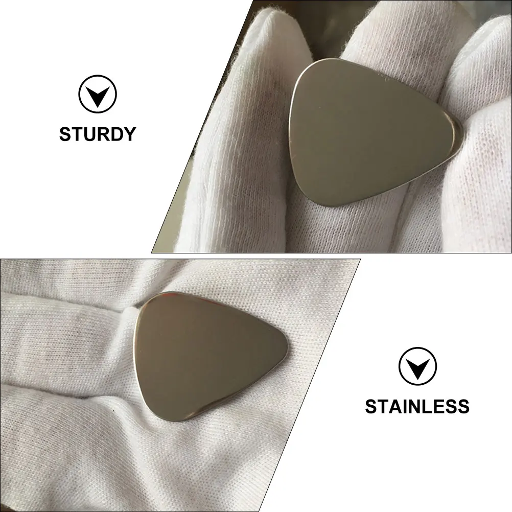 

4pcs Steel Guitar Picks Sturdy Durable Grip for Electric Acoustic Bass Ukulele Bass Guitar Picks Instruments Parts