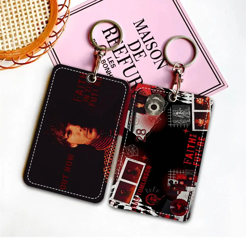 المغني L-Louis T-Tomlinson الكرتون بطاقة المفاتيح أنيمي موضة قلادة حقيبة معرف بطاقة الباب حافظة حافلة بطاقة لطيف الكبار هدية عيد ميلاد #1