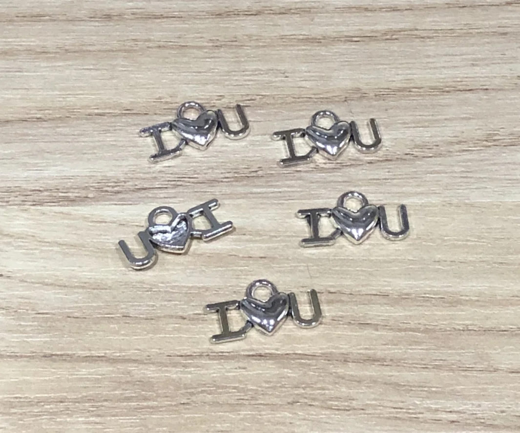 

50pcs 17*9mm Zinc alloy metal Lovely pendants for handmade accessories HW3421