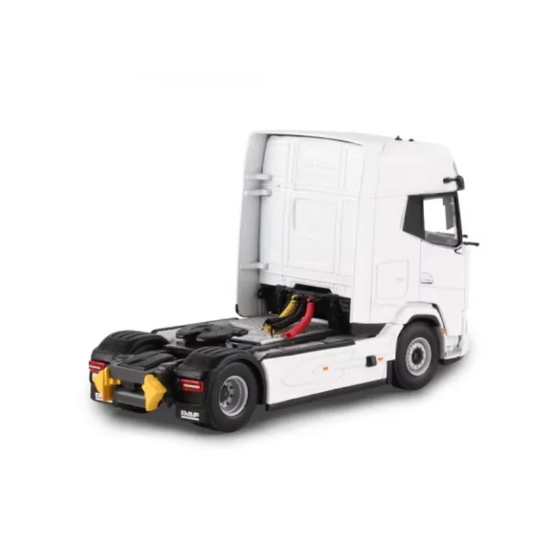 WSI Diecast 1:50 Scale DAF XG MY25 4X2 Truck Alloy Simulation Car Model Collection Souvenir Holiday Gift Static Display view 2