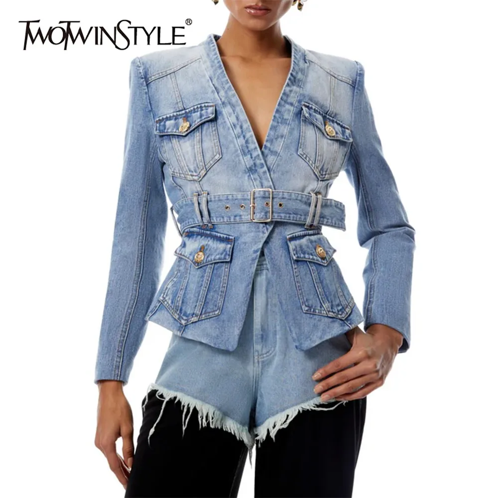 

TWOTWINSTYLE синяя шикарная куртка с поясом, женская куртка с v-образным вырезом и длинными рукавами для похудения, женские куртки в американском стиле ретро, осенняя мода