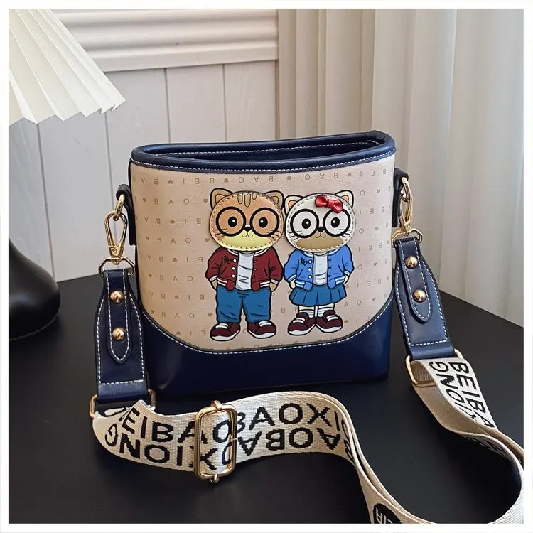 

Оригинальный дизайн, новинка 2026, женская сумка-мешок через плечо, пригородная высококачественная летняя молодежная повседневная простая сумка Sle Polye...