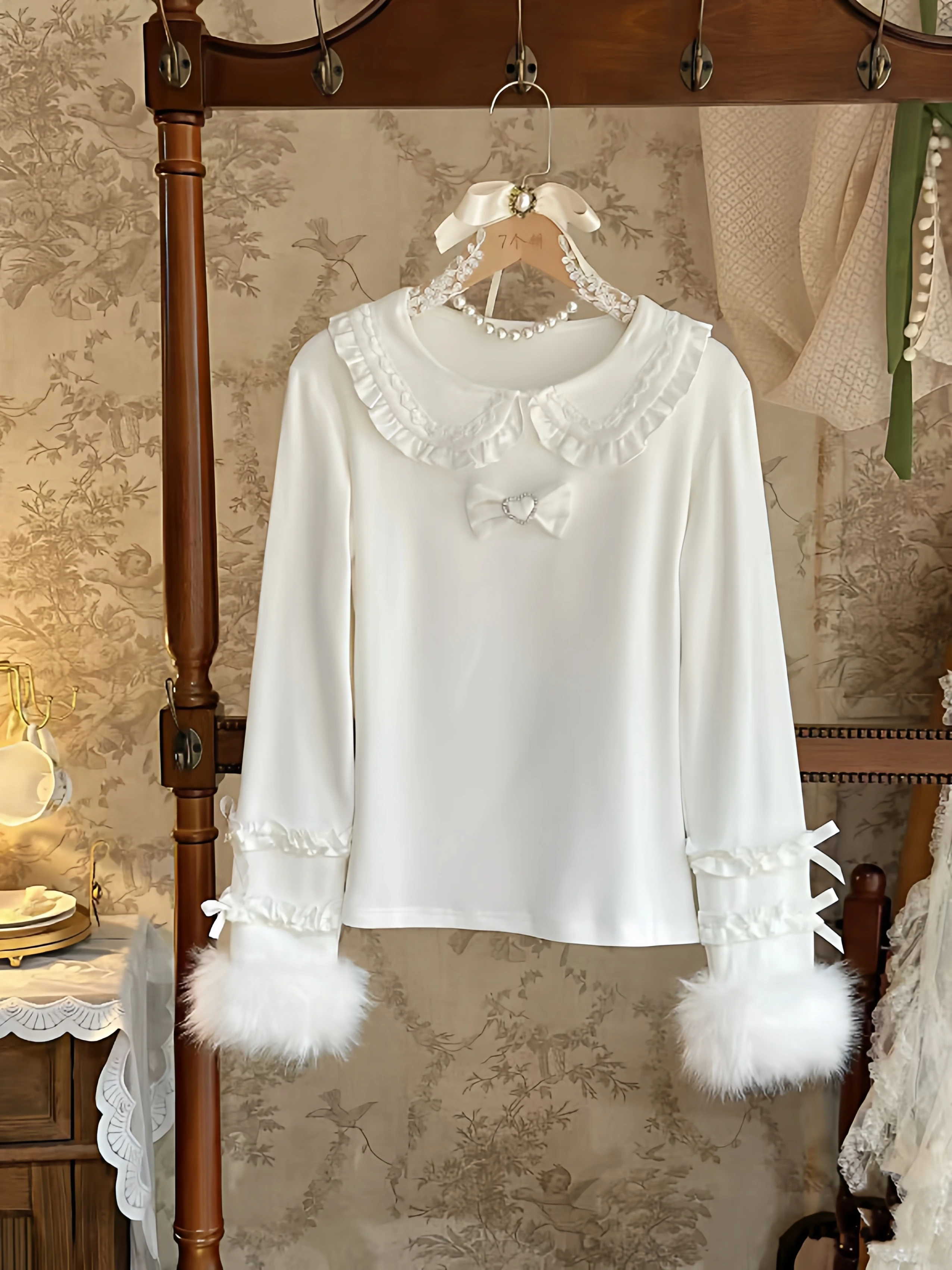 Süße japanische Lolita-Langarmbluse, Herbst-Winter-Puppenkragen, Samthemd, Spitzenbesatz, inneres Oberteil, passendes JSK-Outfit von Lolita