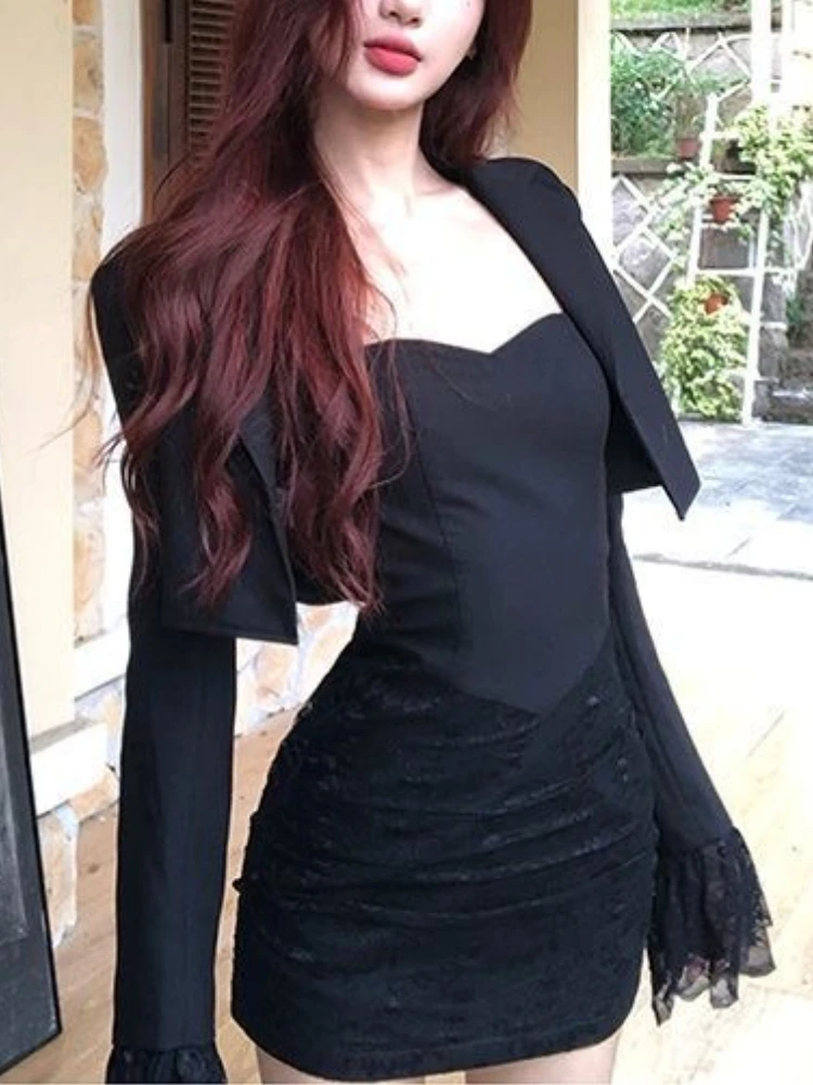 

Черный комплект на одно плечо в готическом стиле, шикарное короткое пальто + тонкое платье-бандо, женский летний новый винтажный комплект из 2 предметов с длинным рукавом