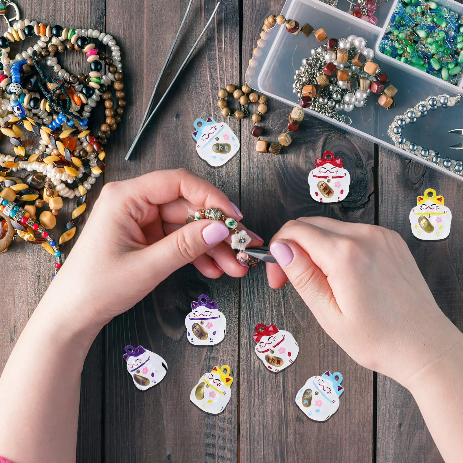 

20Pcs Mini Luck Cat Charms with Hole Design for DIY Bracelet Necklace Phone Charm Bag Hanging Decoration Craft Kit