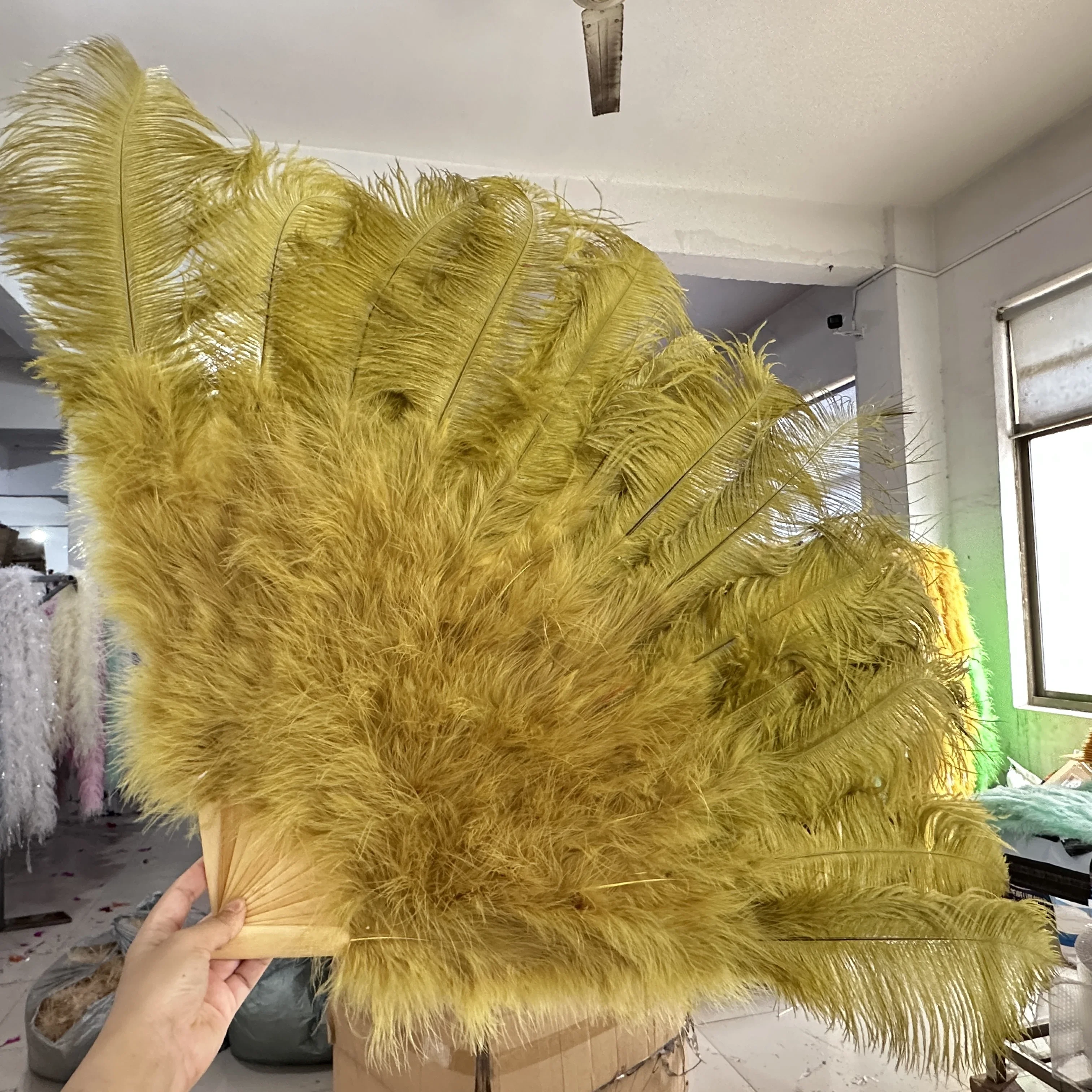 NONE Großhandel 10PC Burgund Straußenfedern Fans Extra Groß für Karneval Bauchtanz Zaubershow Bühne Leistung Requisiten Angepasst 4