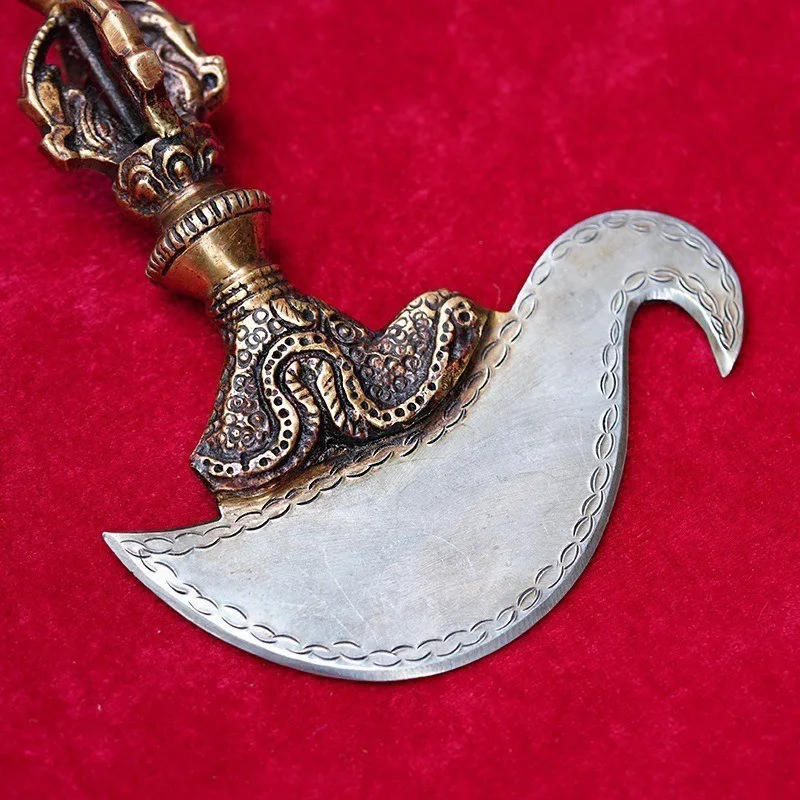 , Tibetan ritual offering set, with a copper top and iron base, decorative Vajra staff