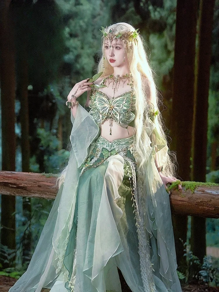 مجموعة هانفو للنساء بأسلوب غريب والمناطق الغربية العرقية تتميز بسحر أثيري مطرز ثقيل