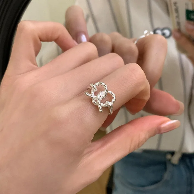 Heart-Shaped Stacking Rings for Women, Minimalist Korean Style, Fashionable Niche Design, High-End Feel, Heart-Shaped Wrap-Around Open Index Finger Ring