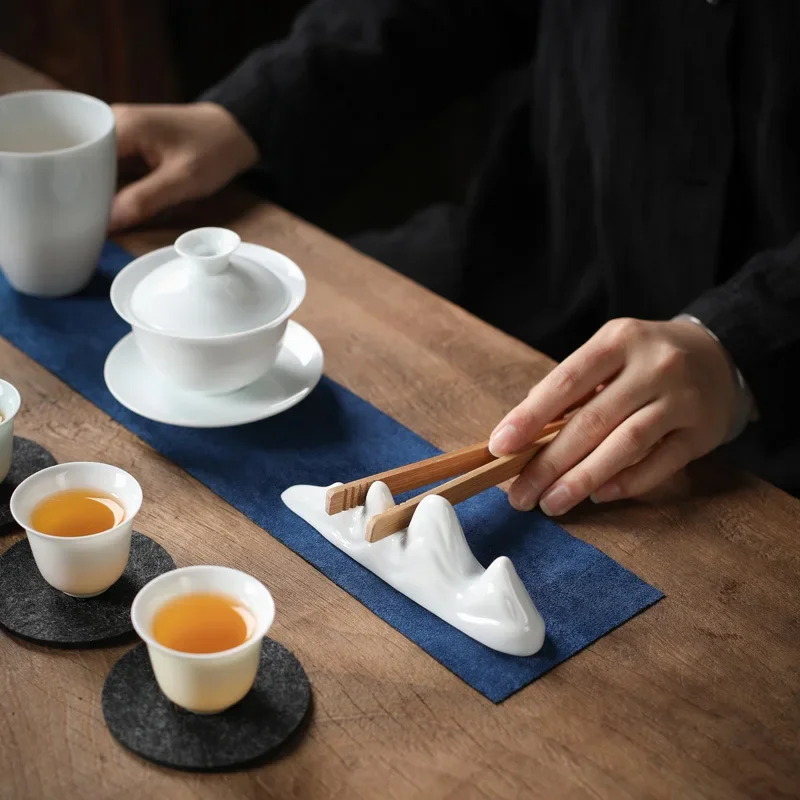 White Porcelain Mutton Fat Jade Gemstone Yellow Kettle Ceremony Kung Fu Tea Set Portable Bag Travel Creative Gift Tea Cup Set