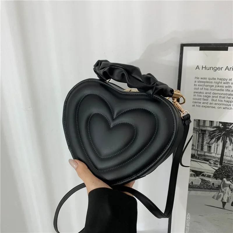 TRAVEASY Summer 2024 Fashion Heart-shaped Shoulder Bags for Women PU Leather Female Crossbody Bags Vintage Casual Hand Bags