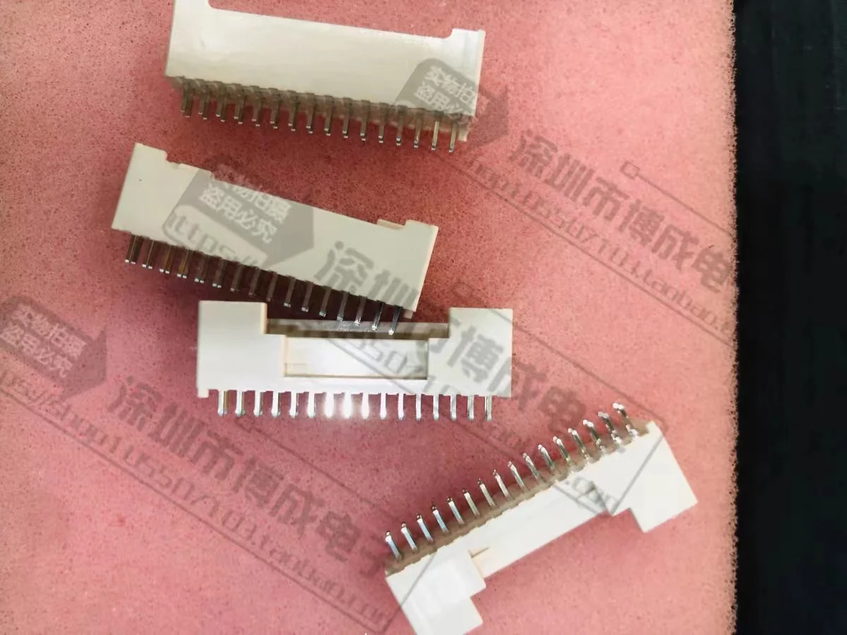 

10 pcs./100 pcs. Flute (LF)(SN) ConnectorsB8B-PHDSS B34B-PHDSS-B B32B-PHDSS