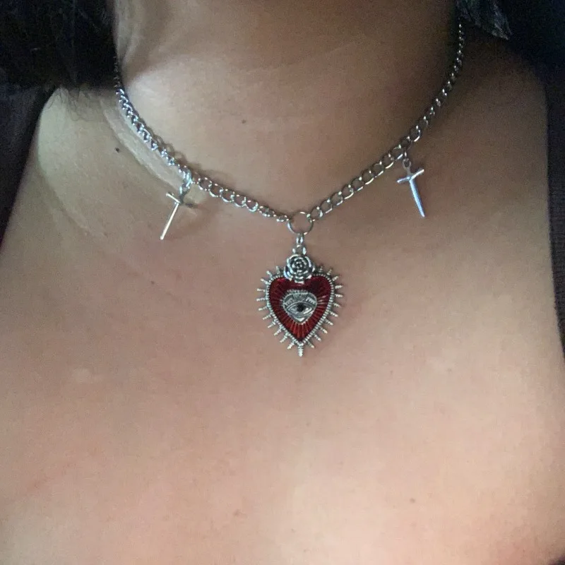 Gothic Hip Hop Y2k Jewelry Peach Heart Flower Cross Pendant Necklaces Vintage Love Sword Eye Thorns Choker for Women Girls Party