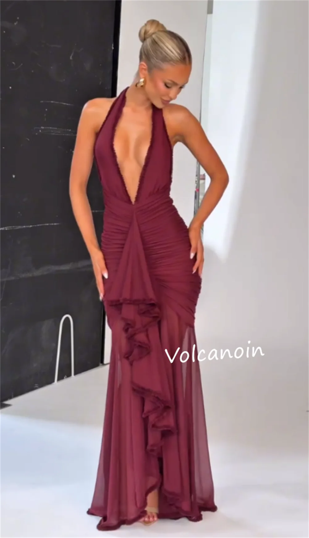 Gaun Panjang Halter Terompet Ruched Wiru Sifon Kustom Pesta Koktail Acara Dipesan Lebih Dahulu Gaya Modern Sederhana