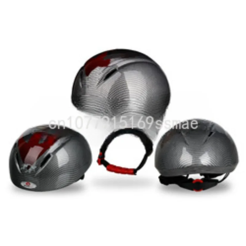 Integrated molded roller skating short track safety helmet for ice and snow skating, universal self-propelled design