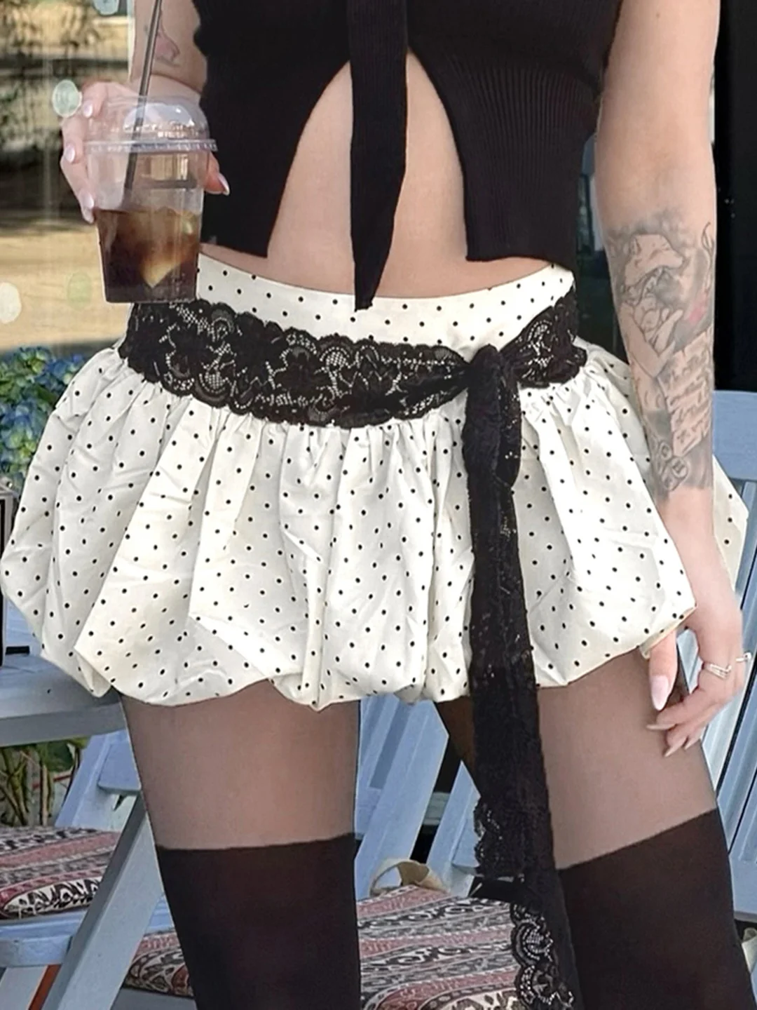 

Кружевная юбка в горошек с низкой талией, сексуальная корейская юбка Pure Desire Bla, белая контрастная юбка с цветочным бутоном для девочек