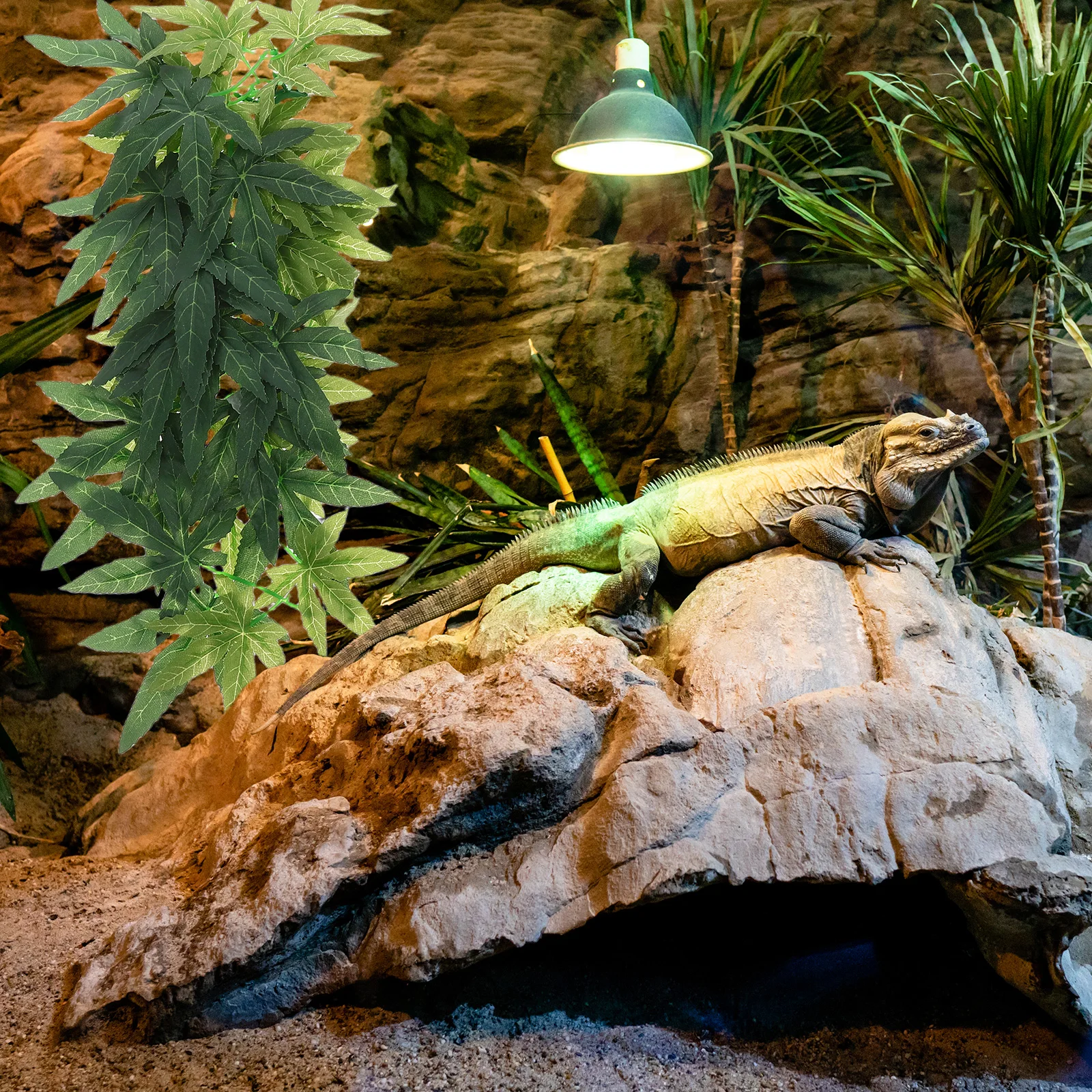 

Reptile Fake Vines Hanging Plants Climbing Terrarium Decorations for Lizards Geckos Snakes Hermit Crab Tank Habitat