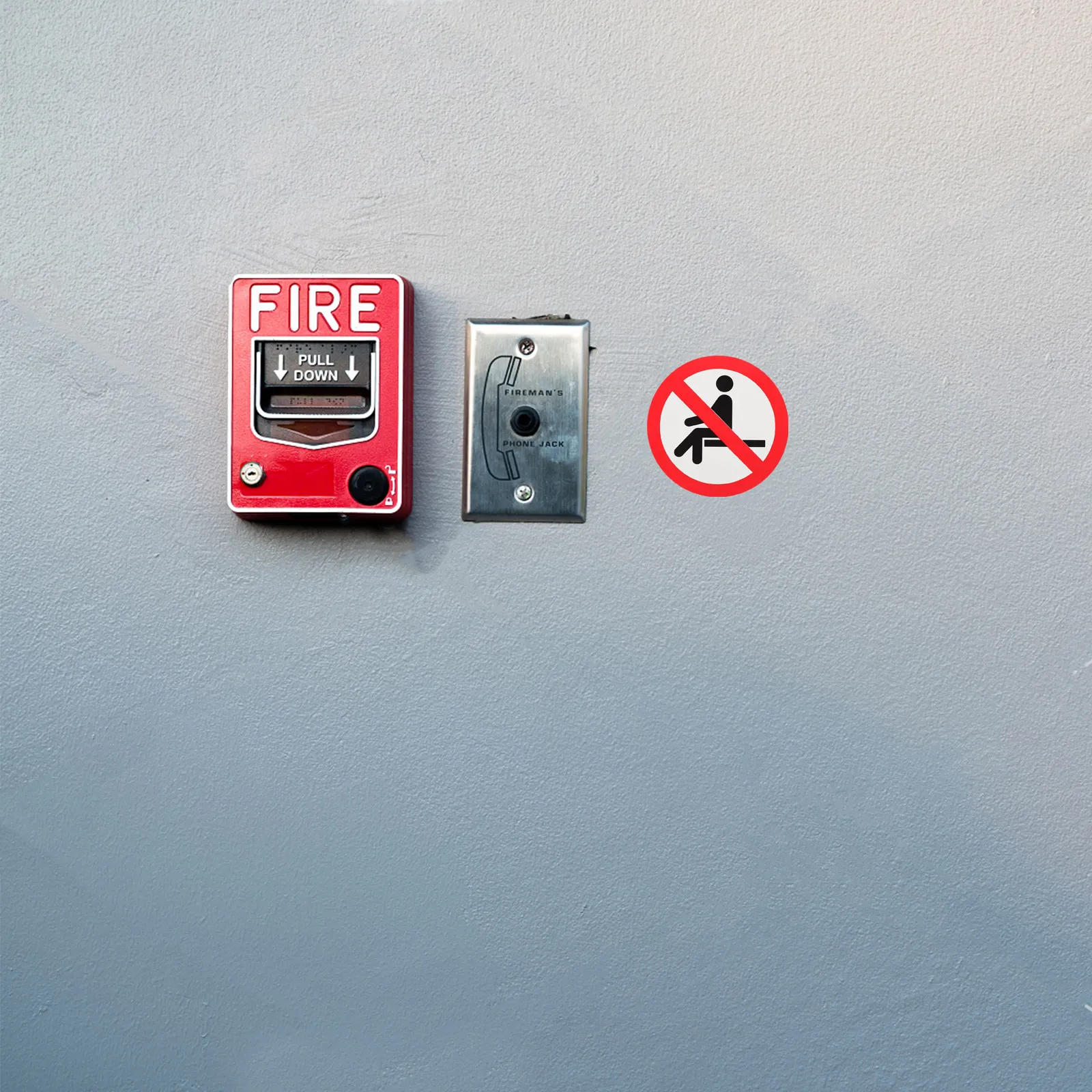 3Pcs Warning Stickers Here Safety Sign Decals Self Adhesive PVC Waterproof for Factory Industrial