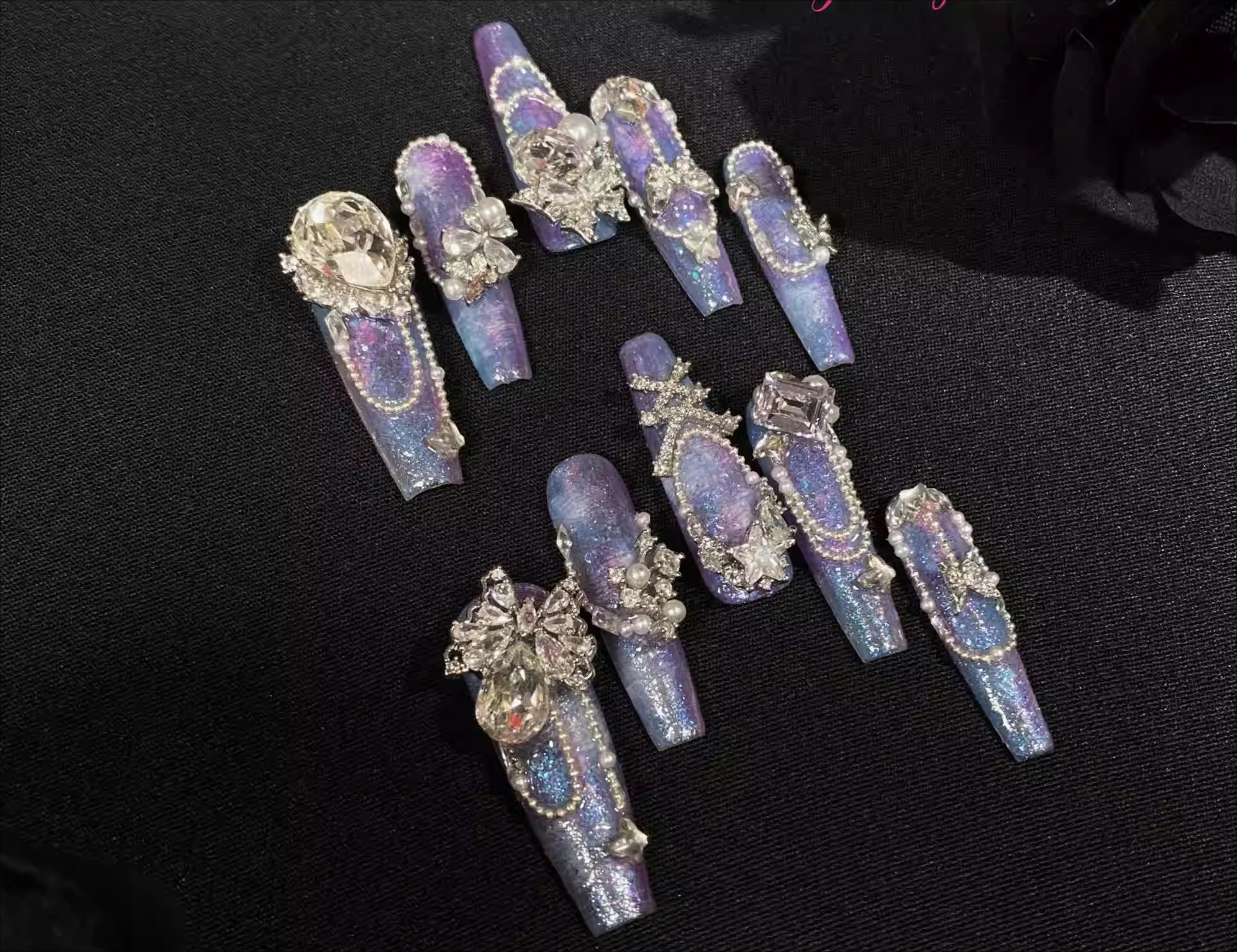 

Handmade Wear Nail Art Heavy Industry Purple and Blue White Advanced Design Butterfly Chain Nail Patch Custom Products