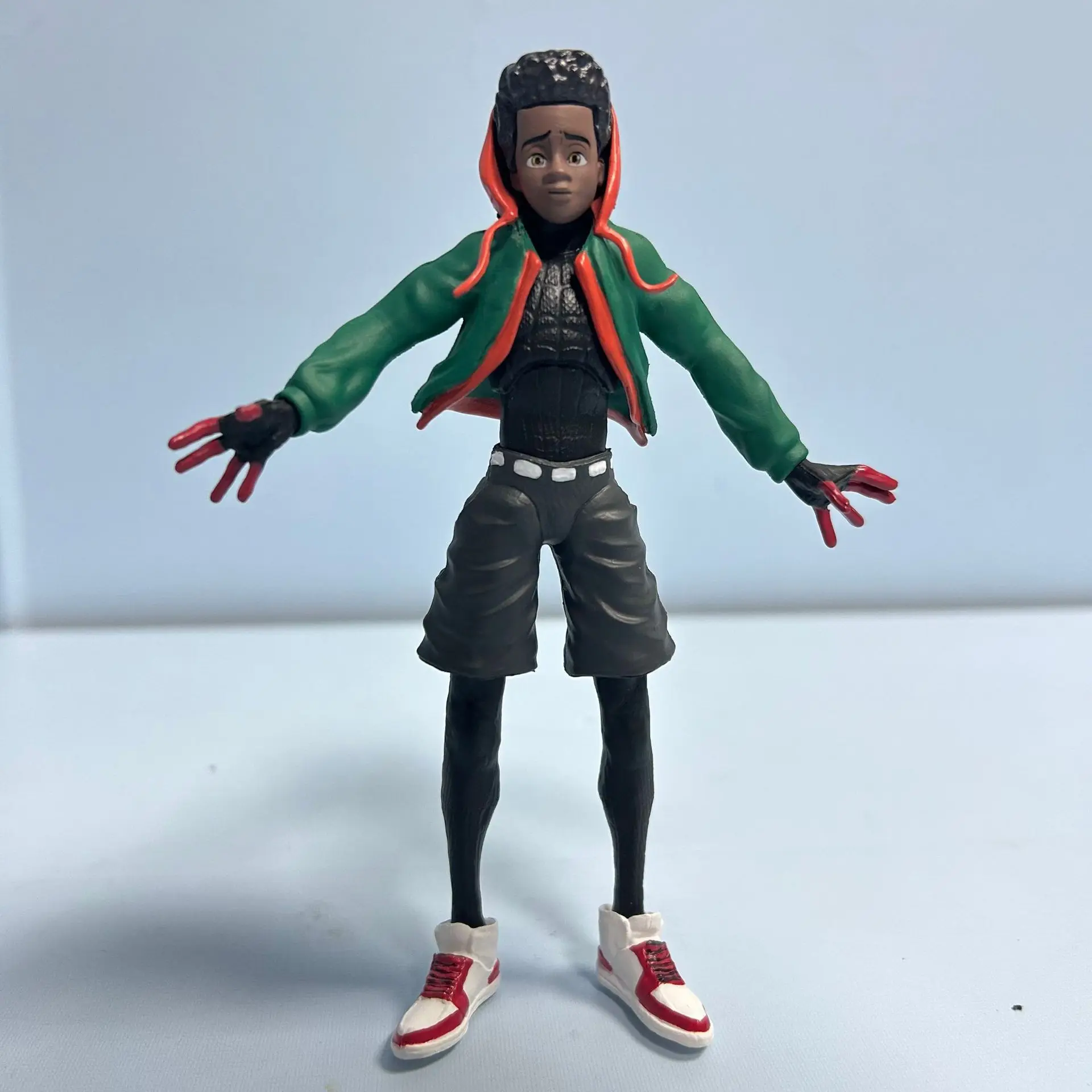 مجموعة ألعاب مجسمة من Sv Action Spiderman Miles Morales Sentinel Marvel Spider-Man Into the Spider Verse