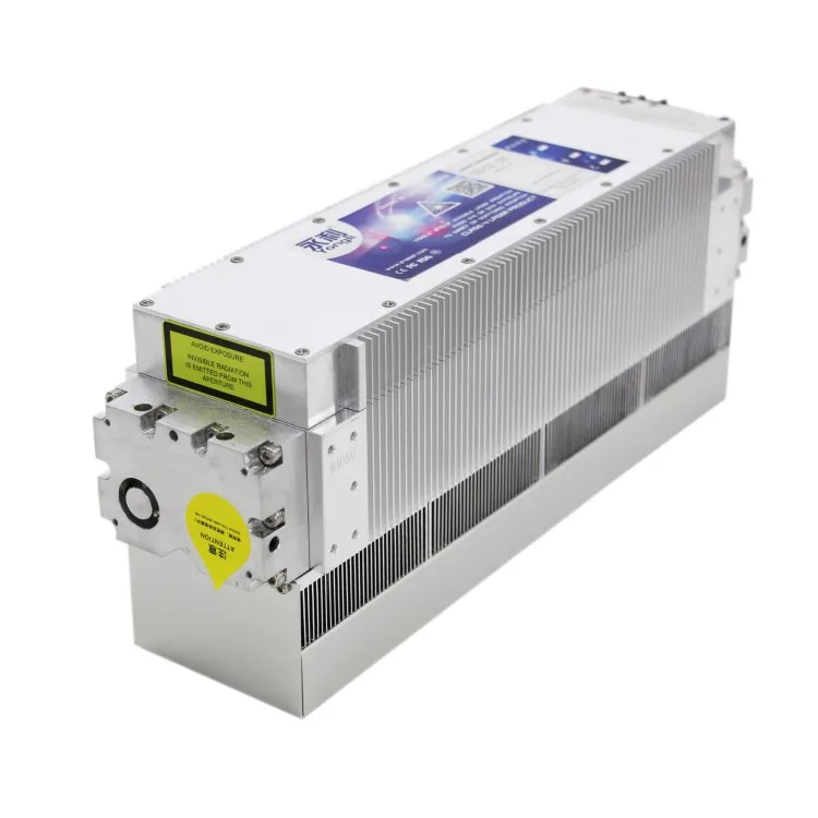 Yongli 30W 10.2μm Wavelength Full-enclosed Metal Air Cooling RF Co2 Laser