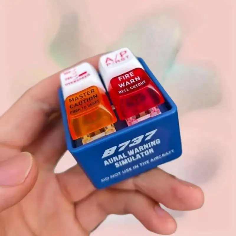 1/2Pcs Stress Reliever Keychain Simulator with EGPWS Warning Sound for Pilots Boeing 737
