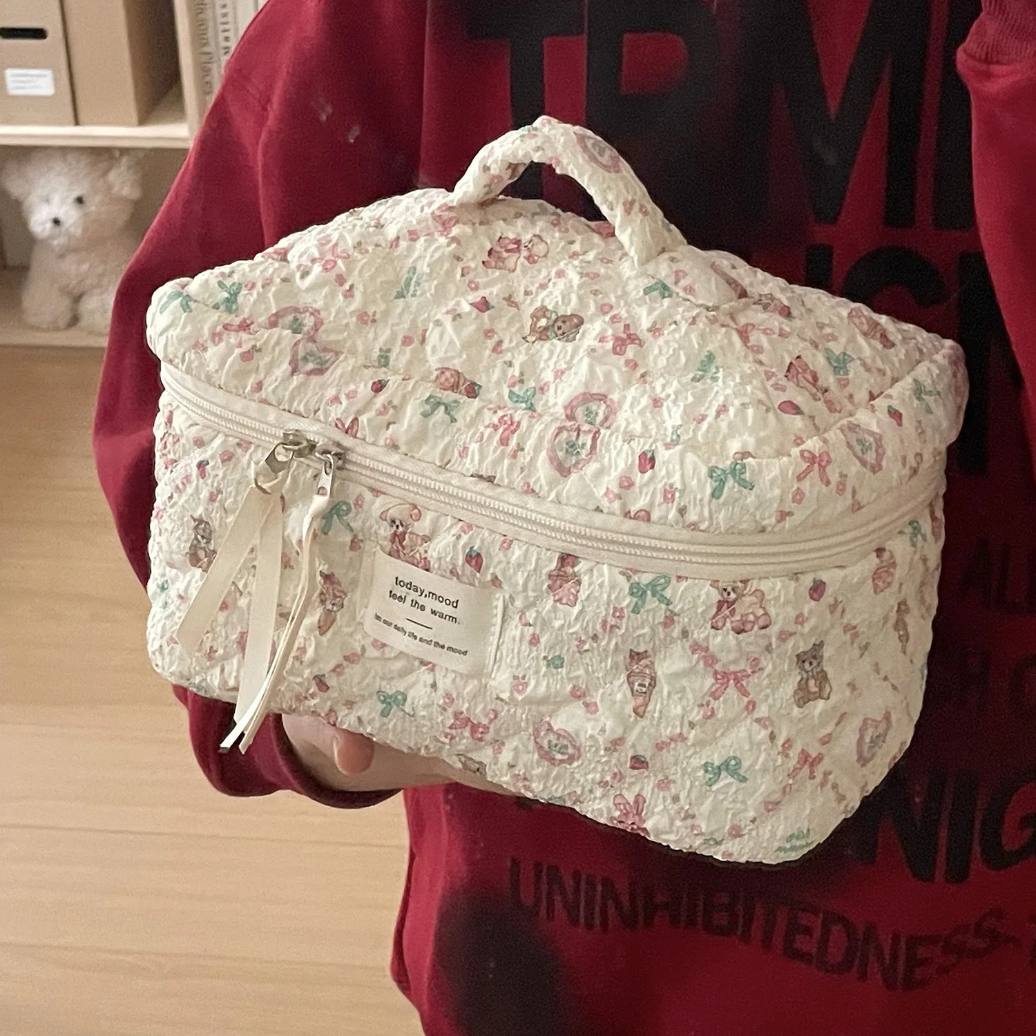 Floral Sheep Print Makeup Bag Large Capacity Portable Travel Wash Bag Cute Cartoon Handheld Storage Organizer Pouch