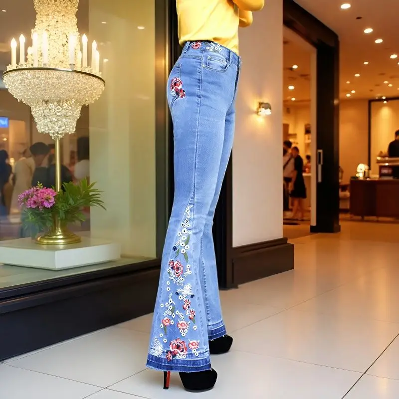 Stretch Flared Jeans Women Floral Embroidered Flower Wide Leg Pants Boot Cut Denim Trousers Fashion Retro Bell Bottom Elegant