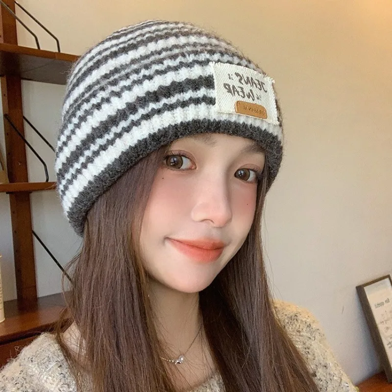 Women Knit Earflap Beanie Cute Bear & Smiley Face Embroidery Autumn Winter Warm Versatile Cold Hat