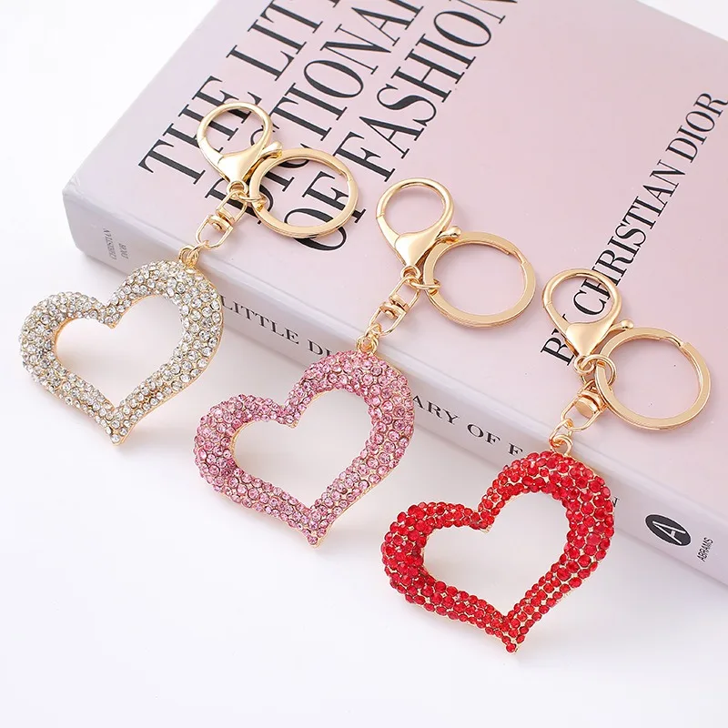 Ladies Keychain Creative Diamond Studded Red White and Pink Three Heart Shaped Pendant Accessories Home Decoration Holiday Gift