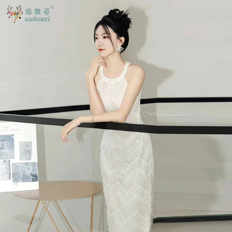 Vestido de noche de lujo con lentejuelas y cuentas bordadas, borla fina y brillante, cuello colgante, sin mangas, ajustado, vestido de compromiso de novia