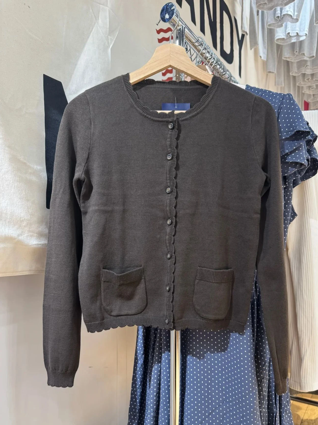 جيوب البني محبوك سترة سترة الخريف س الرقبة القطن ضئيلة طويلة الأكمام البلوزات النساء نمط Preppy الصلبة الحلو تريكو