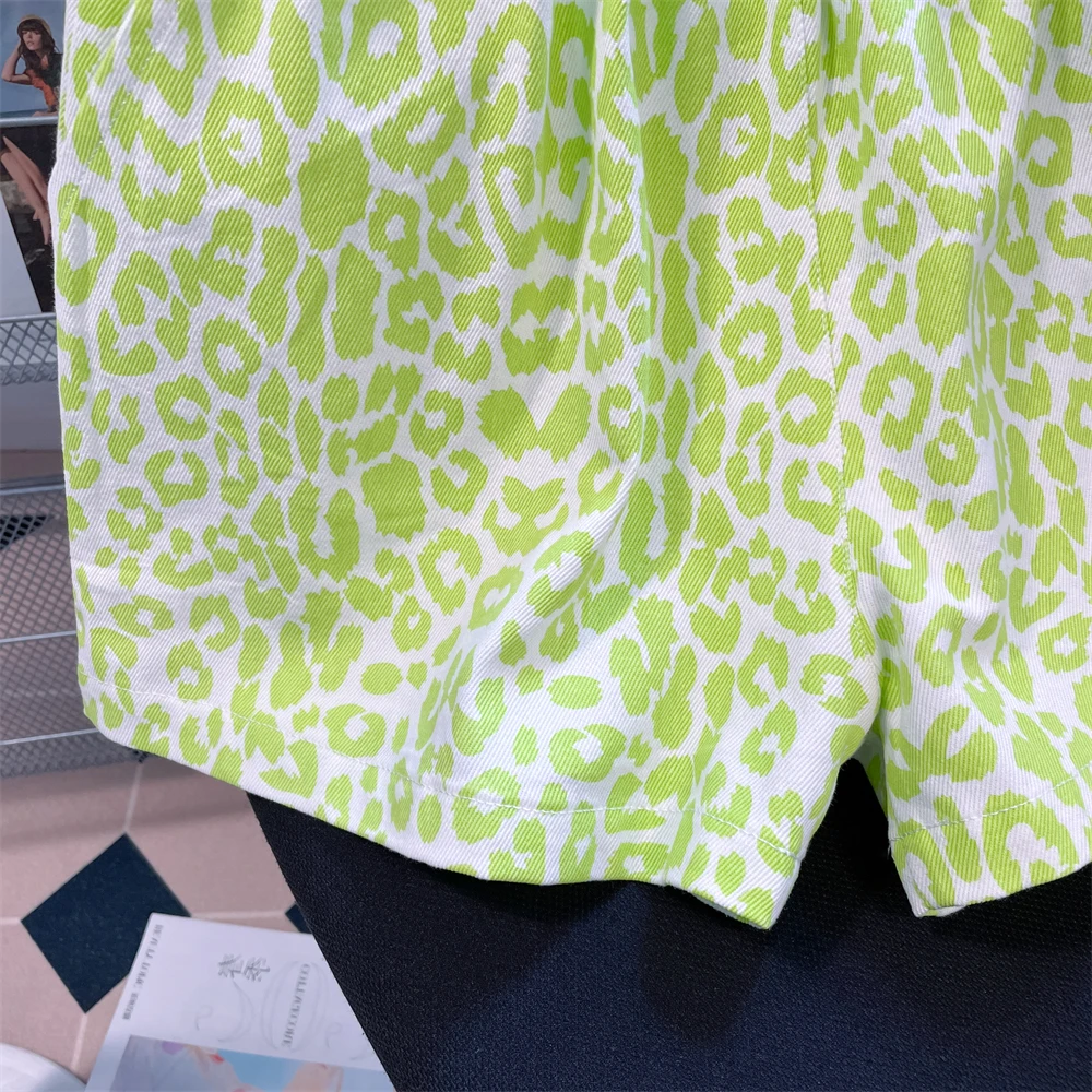 American Hot Girl Fluorescent Green Leopard Print Casual Wide Leg Shorts For Men And Women Summer Loose High Waist Sports Beach