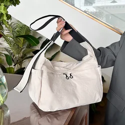 Waterproof Nylon Cloth Bag Large Capacity Tote Bag Fashion New Casual Sports Wind Single Shoulder Crossbody Bag Bag