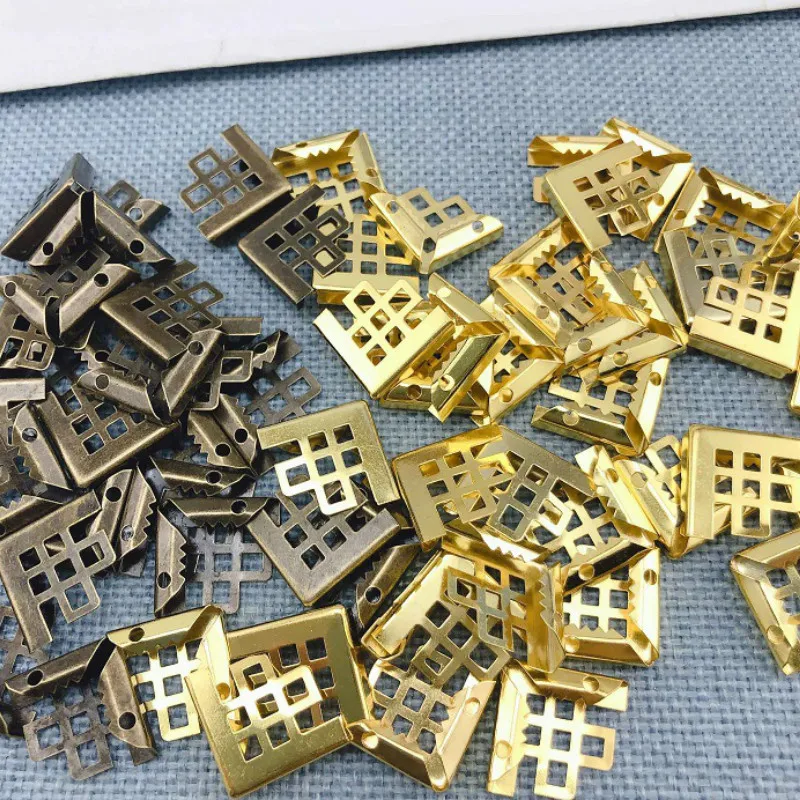 20pc Retro Metal Protectors Angle Bronze Corner Brackets Notebook Framing for Books Folders Scrapbooking Decor Crafts Hardware