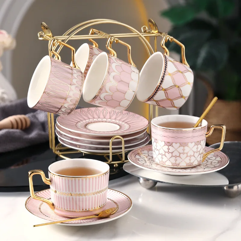 Set kotak hadiah cangkir dan tatakan, hadiah pernikahan, cangkir pasangan mewah, hadiah pindah rumah ulang tahun untuk pendatang baru