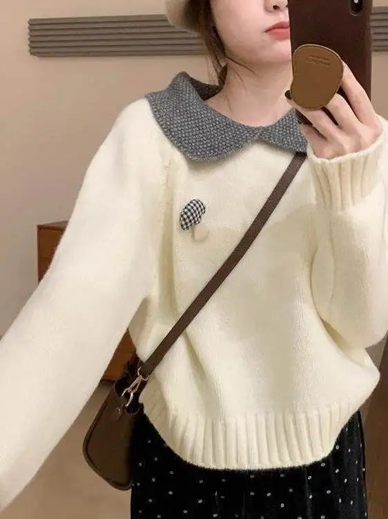 Cute Style Thickened Short Knitted Sweater Women's Loose Fit Warm Doll Collar Autumn Winter New Arrival Comfortable Polyester