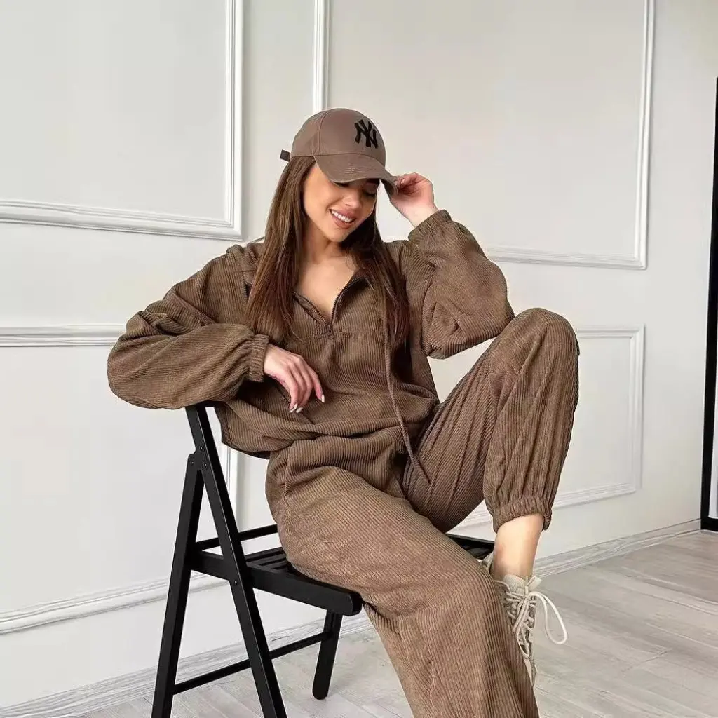 

Women's Long-Sleeved Hooded Zipper Trousers Suit Two-Piece Set European American Style Autumn Winter Fashion