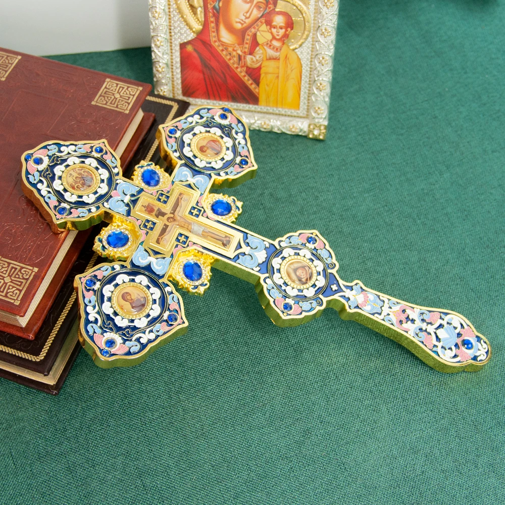 Luxuriöses Orthodoxes Christliches Geschenk: Vergoldetes Grünes Cloisonné-Standkreuz, Kirchenqualität, Altar-Kruzifix für Spirituelle Heimdekoration – Detail 17