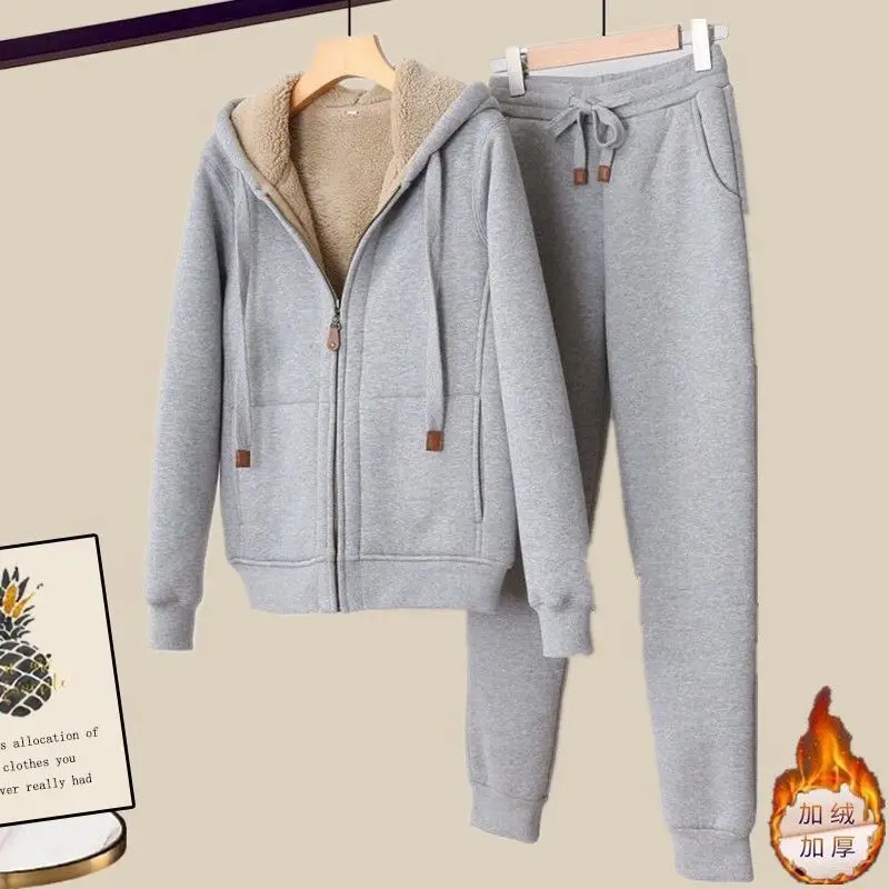 Herfst- en wintercasual sportjack met verdikte en pluche topset voor dames Modieuze en losse tweedelige set