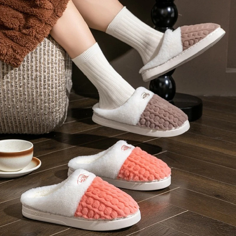 Pantoufles d'hiver en coton pour hommes et femmes, chaussures de sol confortables, antidérapantes, semelle épaisse, diapositives chaudes pour la maison, pantoufles en fourrure pour Couples et femmes