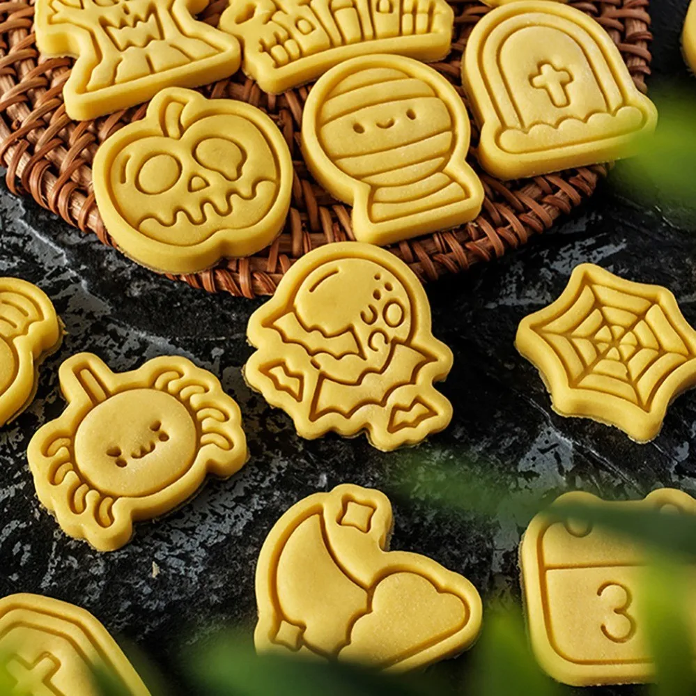 Cartoon Halloween Haunted House Cookie Cutter Mold DIY Stamp Baking Accessories for Cake Decor