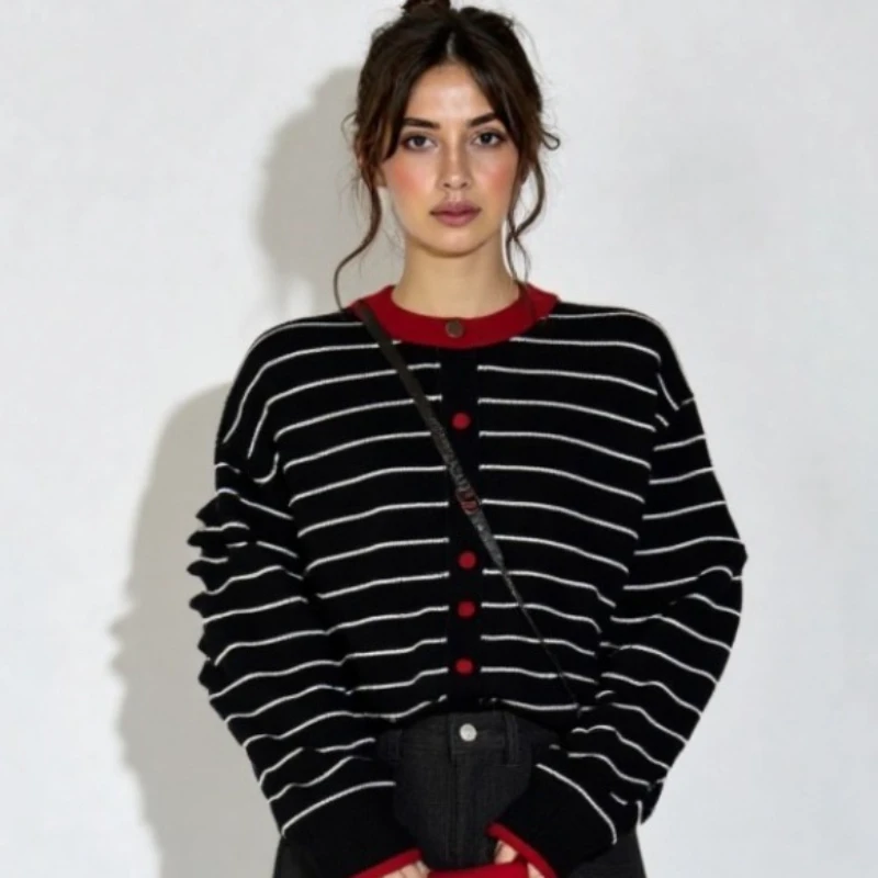 الخريف والشتاء موضة جديدة الملابس النسائية مخطط طاقم الرقبة سترة بأكمام طويلة أنيقة وعارضة أعلى لينة تريكو #1