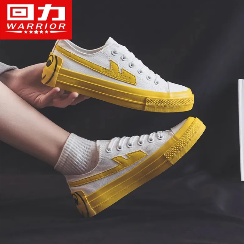 Sepatu kanvas wanita musim panas desain grafiti, sepatu Sneaker kasual trendi versi Korea untuk anak perempuan