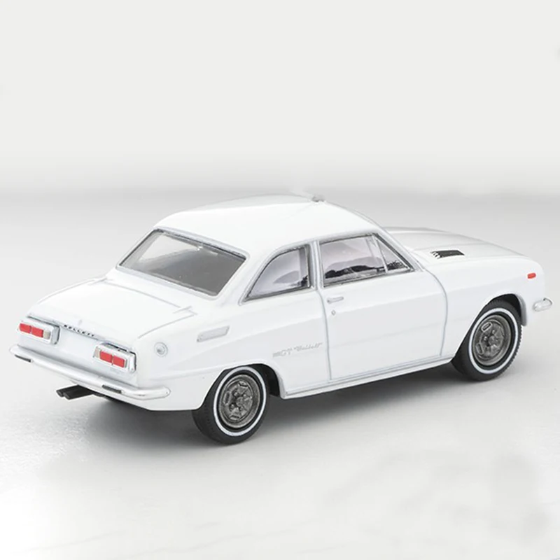 Tomytc Tomica TLV 1/64 LV-209a Isuzu Bellett 1800GT White alloy car model collection display gift